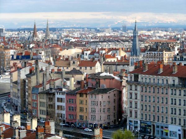 В французских городах повысят налог на вторую недвижимость