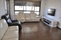 Снять трехкомнатную квартиру в Бат-Яме, Израиль 90м2 цена по запросу ID: 14756 1