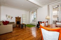 Снять двухкомнатную квартиру в Париже, Франция 64м2 недорого цена 966€ ID: 30865 1