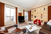 Снять трехкомнатную квартиру в Париже, Франция 102м2 недорого цена 4 333€ ID: 31139 1