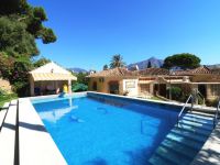 Купить дом в Марбелье, Испания 350м2, участок 1 600м2 цена 1 640 000€ элитная недвижимость ID: 89609 1