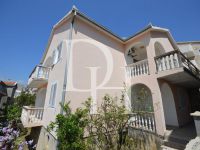Купить дом в Игало, Черногория 200м2, участок 340м2 цена 215 000€ у моря ID: 94850 1