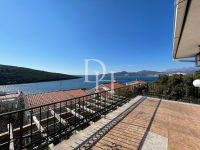 Купить виллу в Тивате, Черногория 210м2 цена 350 000€ у моря элитная недвижимость ID: 108788 1