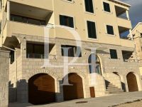 Купить апартаменты в Кумборе, Черногория 76м2 цена 225 000€ у моря ID: 114912 1