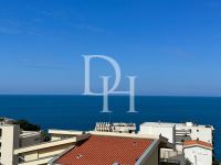 Купить гостиницу в Добра Воде, Черногория 400м2 цена 730 000€ у моря коммерческая недвижимость ID: 117213 1