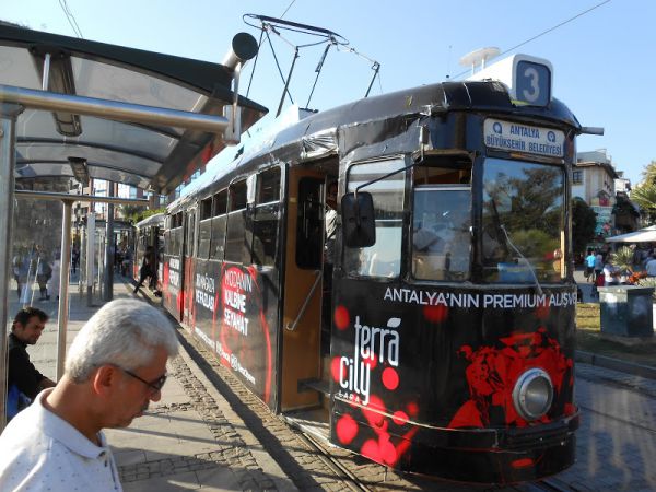 Общественный транспорт в Анталии