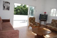 Rent two-room apartment in Tel Aviv, Israel 45m2 low cost price 945€ ID: 14757 2