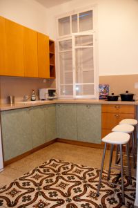 Rent two-room apartment in Tel Aviv, Israel 50m2 low cost price 945€ ID: 14769 2