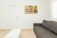 Rent three-room apartment in Tel Aviv, Israel 60m2 low cost price 1 009€ ID: 15052 3