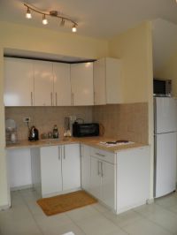 Rent three-room apartment in Tel Aviv, Israel 70m2 low cost price 1 891€ ID: 15060 2