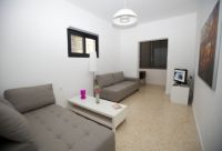 Rent three-room apartment in Tel Aviv, Israel 60m2 low cost price 1 387€ ID: 15063 3