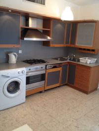 Rent multi-room apartment in Tel Aviv, Israel 65m2 low cost price 1 261€ ID: 15137 3