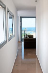 Rent three-room apartment in Tel Aviv, Israel 70m2 low cost price 2 837€ ID: 15159 3