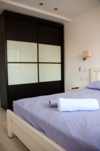 Rent three-room apartment in Tel Aviv, Israel 70m2 low cost price 2 837€ ID: 15159 4