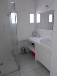Rent three-room apartment in Tel Aviv, Israel 75m2 low cost price 1 702€ ID: 15184 3