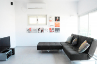Rent three-room apartment in Tel Aviv, Israel 80m2 low cost price 1 072€ ID: 15192 1