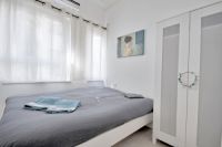 Rent two-room apartment in Tel Aviv, Israel 50m2 low cost price 1 040€ ID: 15250 5