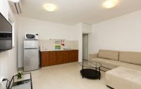 Снять двухкомнатную квартиру в Бат-Яме, Израиль 40м2 недорого цена 1 072€ ID: 15258 2