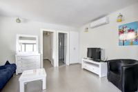 Rent two-room apartment in Tel Aviv, Israel low cost price 1 135€ ID: 15553 1