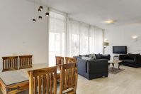 Rent multi-room apartment in Tel Aviv, Israel 145m2 low cost price 2 837€ ID: 15638 2