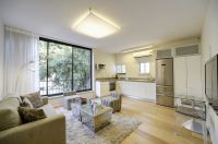 Rent three-room apartment in Tel Aviv, Israel low cost price 2 018€ ID: 15640 1