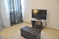 Rent three-room apartment in Tel Aviv, Israel 70m2 low cost price 1 261€ ID: 15695 2