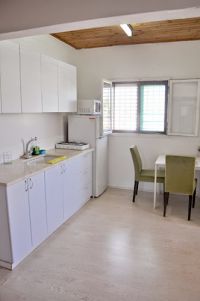 Rent two-room apartment in Tel Aviv, Israel 50m2 low cost price 1 198€ ID: 15705 5