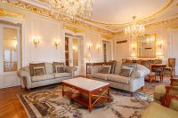 Rent multi-room apartment in Paris, France 250m2 low cost price 10 101€ ID: 30822 2
