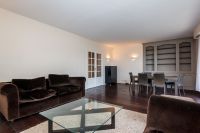 Rent three-room apartment in Paris, France 110m2 low cost price 1 680€ ID: 30832 4