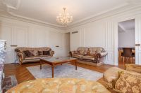 Rent multi-room apartment in Paris, France 170m2 low cost price 3 941€ ID: 30840 4
