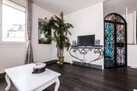 Rent one room apartment in Paris, France 39m2 low cost price 987€ ID: 30857 5