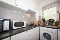 Rent one room apartment in Paris, France 33m2 low cost price 504€ ID: 30874 4