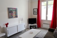 Rent two-room apartment in Paris, France 52m2 low cost price 1 155€ ID: 30877 2