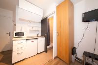 Rent one room apartment in Paris, France 12m2 low cost price 553€ ID: 31124 3
