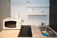 Rent one room apartment in Paris, France 12m2 low cost price 553€ ID: 31124 4