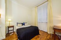 Rent three-room apartment in Paris, France 75m2 low cost price 1 008€ ID: 31128 5