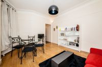 Rent two-room apartment in Paris, France 48m2 low cost price 1 302€ ID: 31135 2