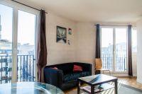 Rent two-room apartment in Paris, France 34m2 low cost price 434€ ID: 31142 2