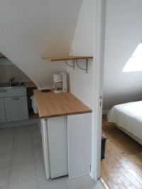 Rent two-room apartment in Paris, France 22m2 low cost price 504€ ID: 31143 3