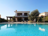 Купить виллу в Пафосе, Кипр 200м2, участок 1 712м2 цена 1 595 000€ элитная недвижимость ID: 77165 1