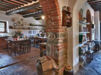 Купить дом в Чивителла-ин-Валь-ди-Кьяна, Италия цена 1 980 000€ элитная недвижимость ID: 77238 3