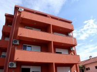 Two bedroom apartment in Becici (Montenegro) - 42 m2, ID:89748
