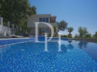 Buy villa  in Sveti Stefan, Montenegro 200m2, plot 800m2 price 920 000€ near the sea elite real estate ID: 94127 7