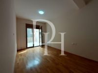 Buy apartments in Petrovac, Montenegro 76m2 price 147 000€ near the sea ID: 99542 10