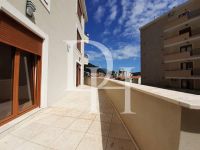 Buy apartments in Petrovac, Montenegro 76m2 price 147 000€ near the sea ID: 99542 2