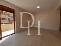Buy apartments in Petrovac, Montenegro 76m2 price 147 000€ near the sea ID: 99542 7