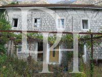 Buy cottage in Risan, Montenegro 70m2, plot 2 000m2 price 125 000€ near the sea ID: 101422 4
