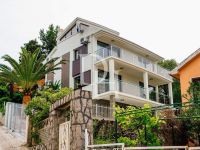 Buy villa in Krasici, Montenegro 245m2 price 560 000€ near the sea elite real estate ID: 101588 2