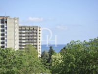 Buy hotel in Herceg Novi, Montenegro 368m2 price 900 000€ near the sea commercial property ID: 102635 2