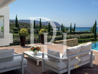 Купить виллу в Пафосе, Кипр 360м2, участок 720м2 цена 2 150 000€ у моря элитная недвижимость ID: 102955 2